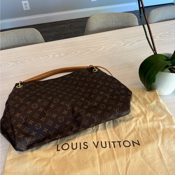Louis Vuitton Monogram Artsy MM - Picture 5 of 6